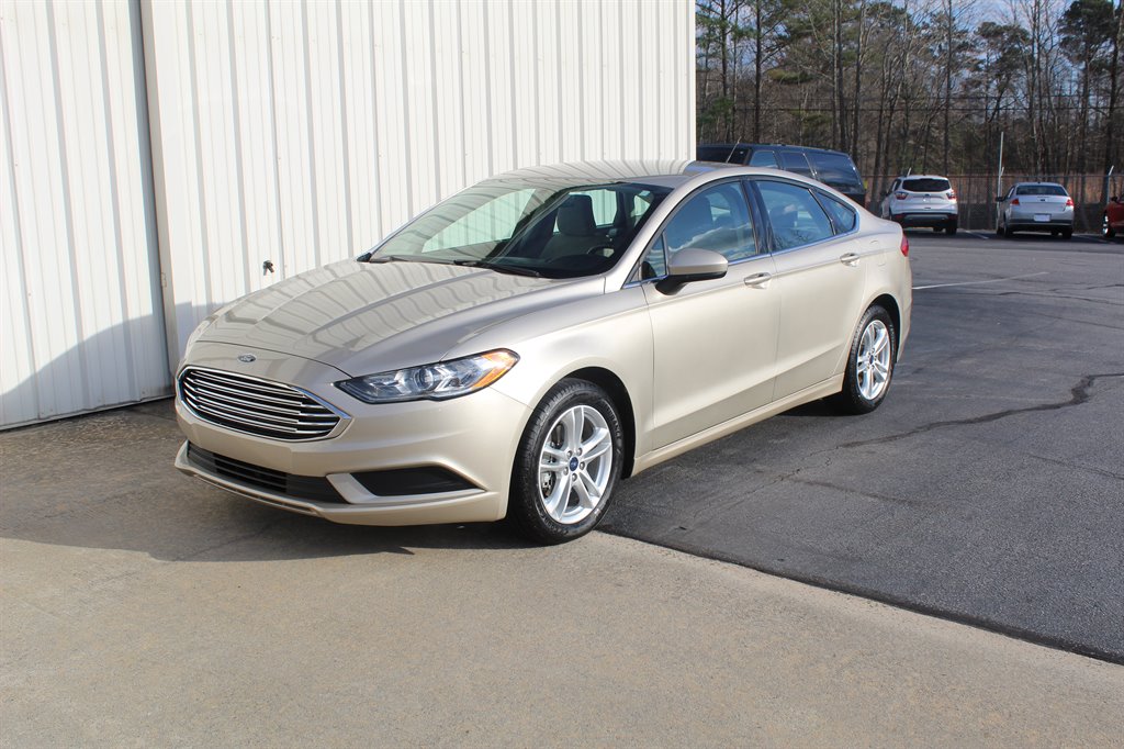 2018 Ford Fusion SE
