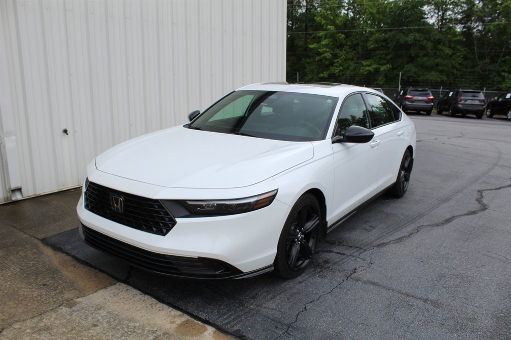 2023 Honda Accord Hybrid Sport-L's photo