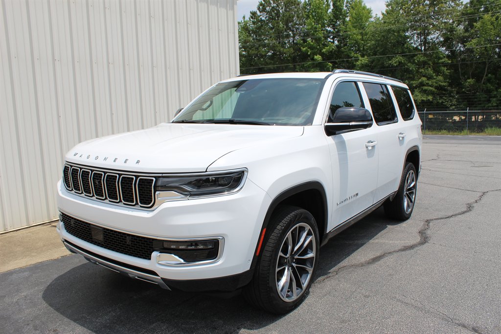 2025 Jeep Wagoneer