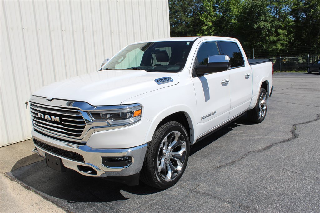 2022 RAM 1500 Longhorn 4x4 Crew Cab 5'7's photo