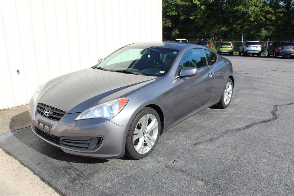 2012 Hyundai Genesis Coupe Base